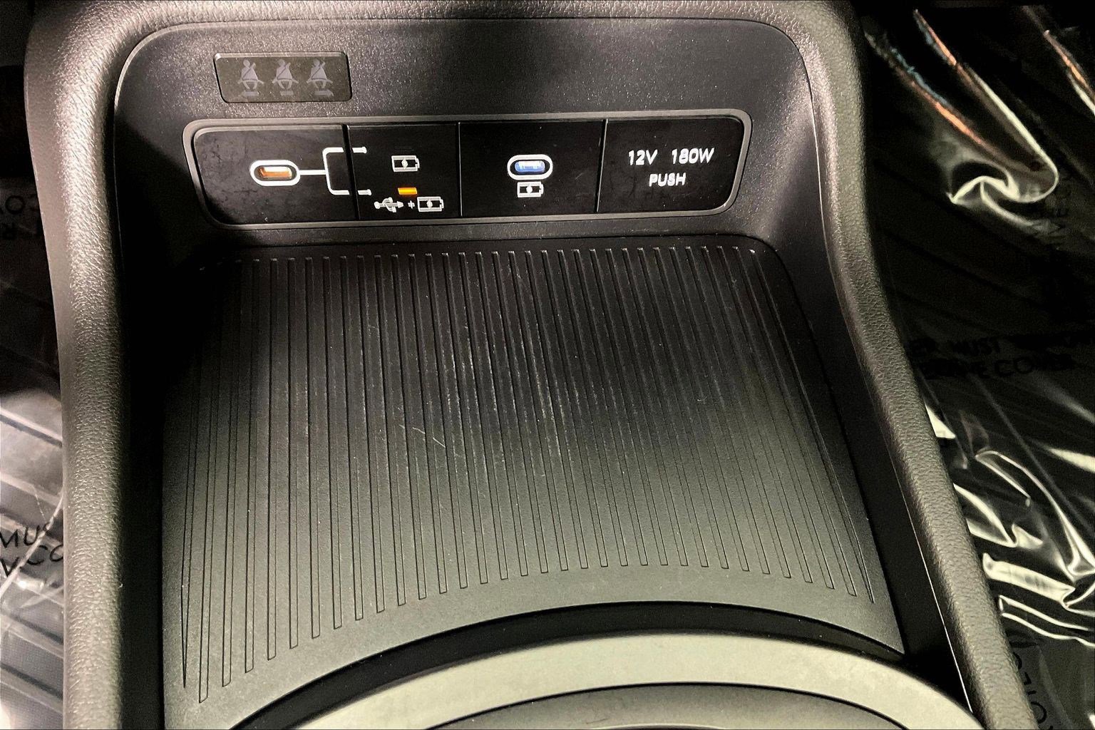 Certified 2026 Hyundai Kona SE FWD image 15
