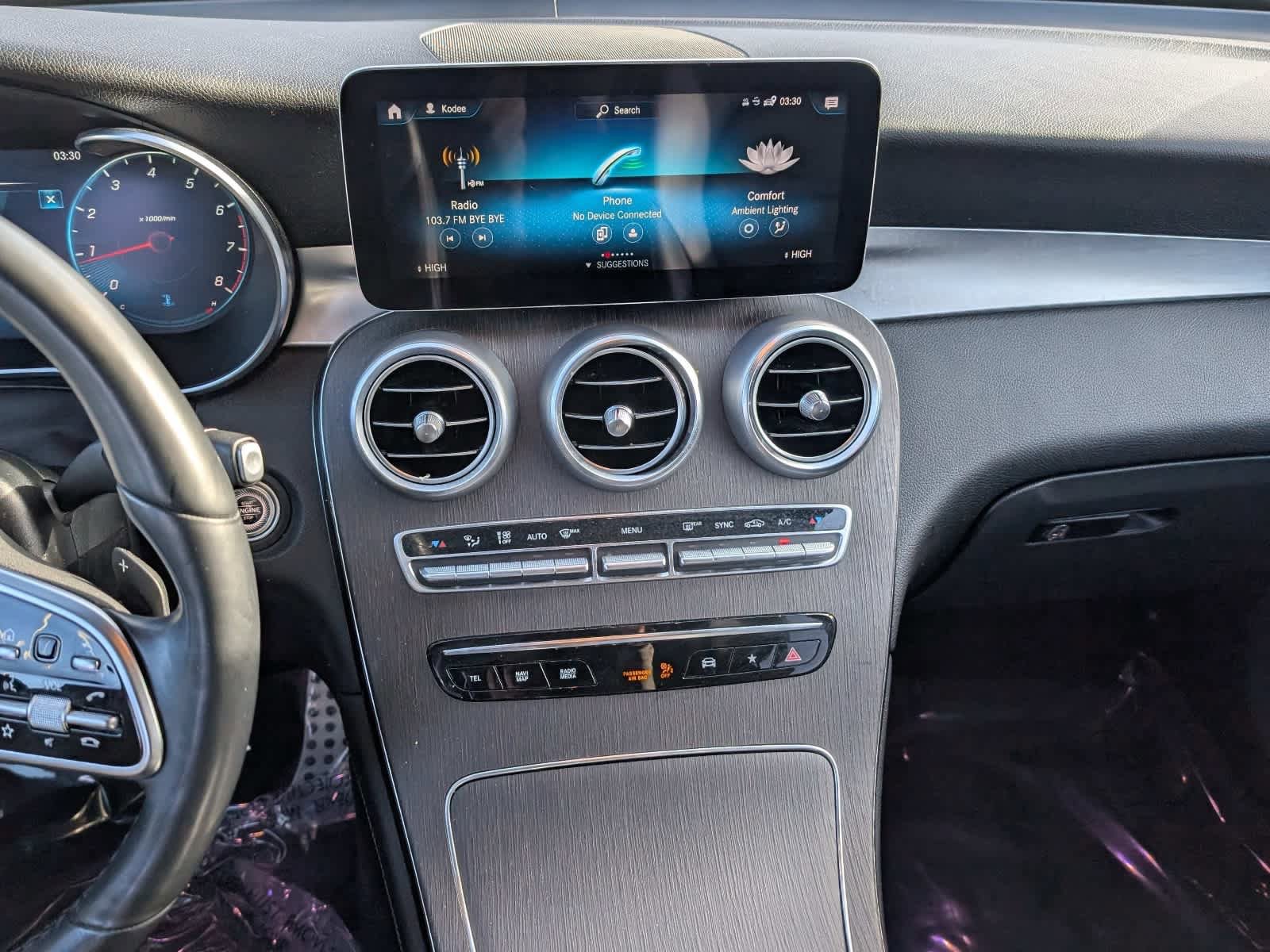 Used 2021 Mercedes-Benz GLC 300 4MATIC image 17