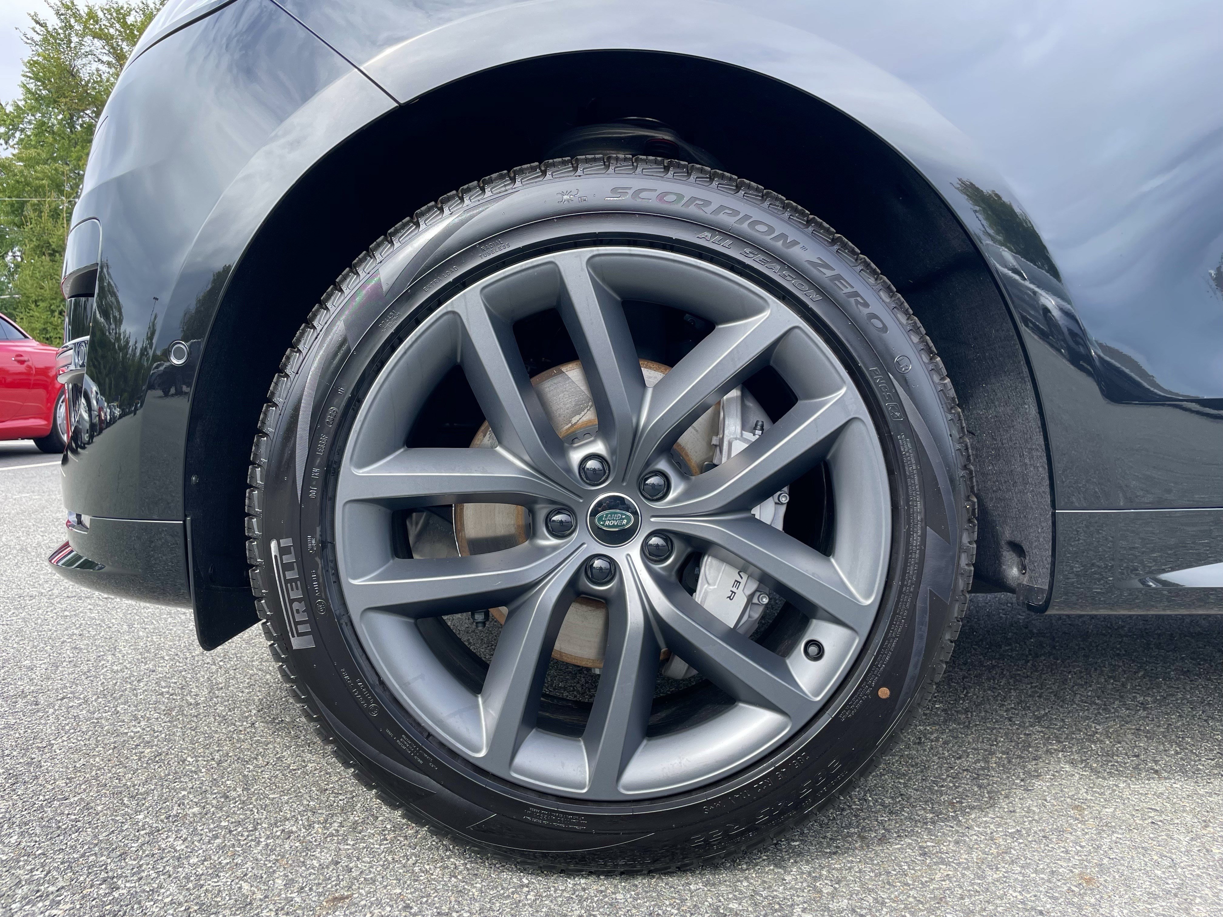 New 2025 Land Rover Range Rover Sport Dynamic SE image 9