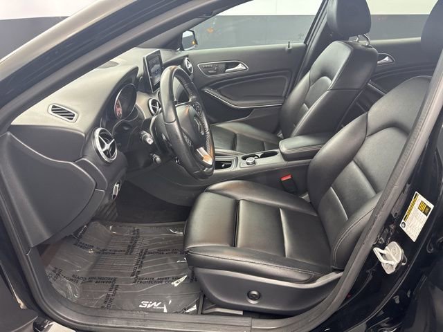 Used 2017 Mercedes-Benz GLA 250 image 16