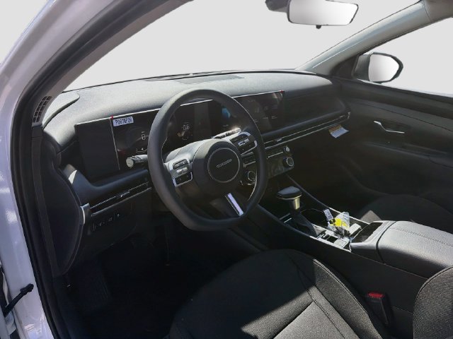 New 2026 Hyundai Tucson SEL Plus FWD image 9