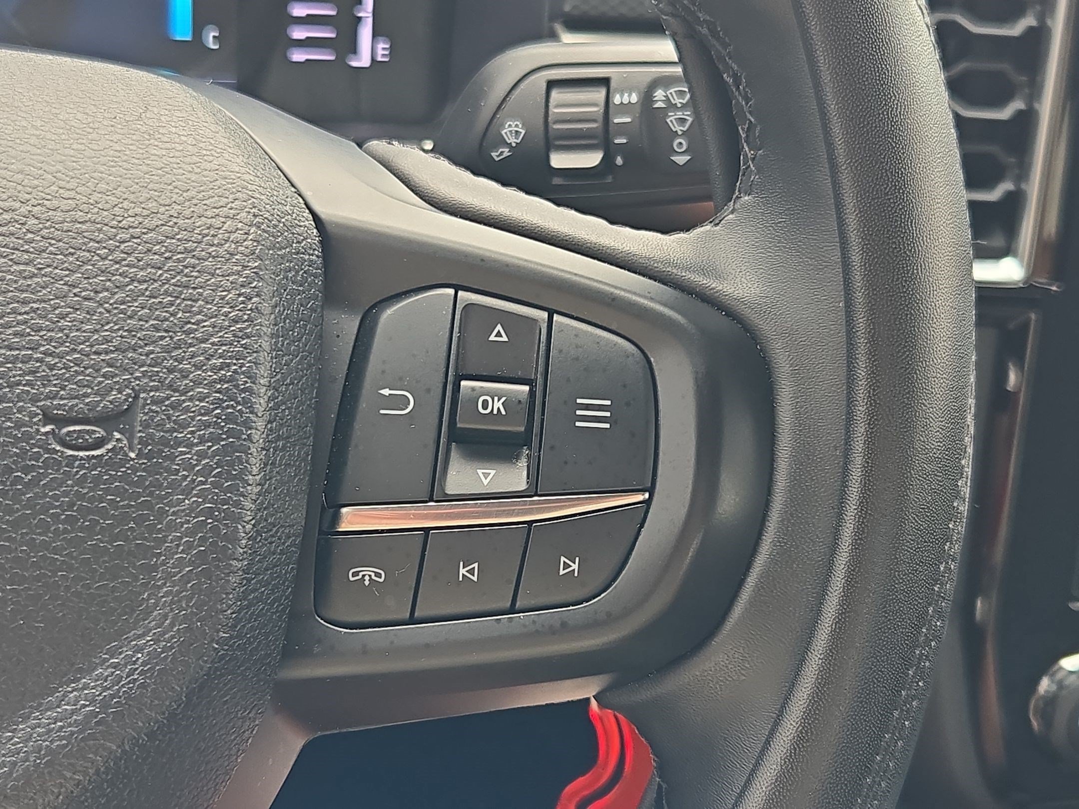 Used 2025 Ford Ranger XLT w/ Convenience Package RWD image 19