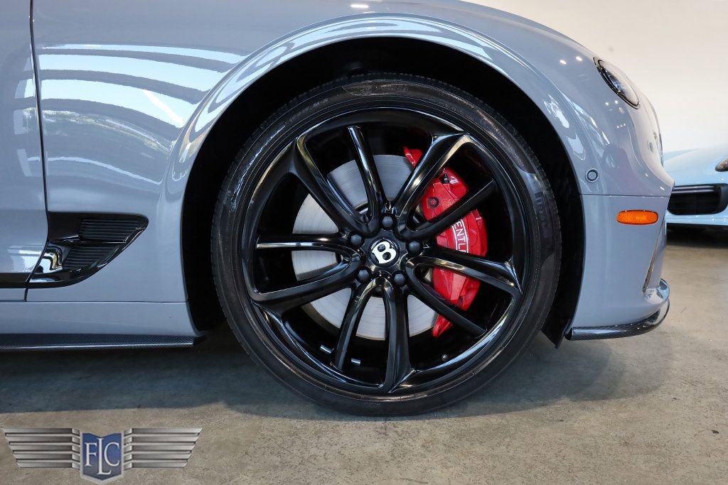 Used 2021 Bentley Continental GT image 42