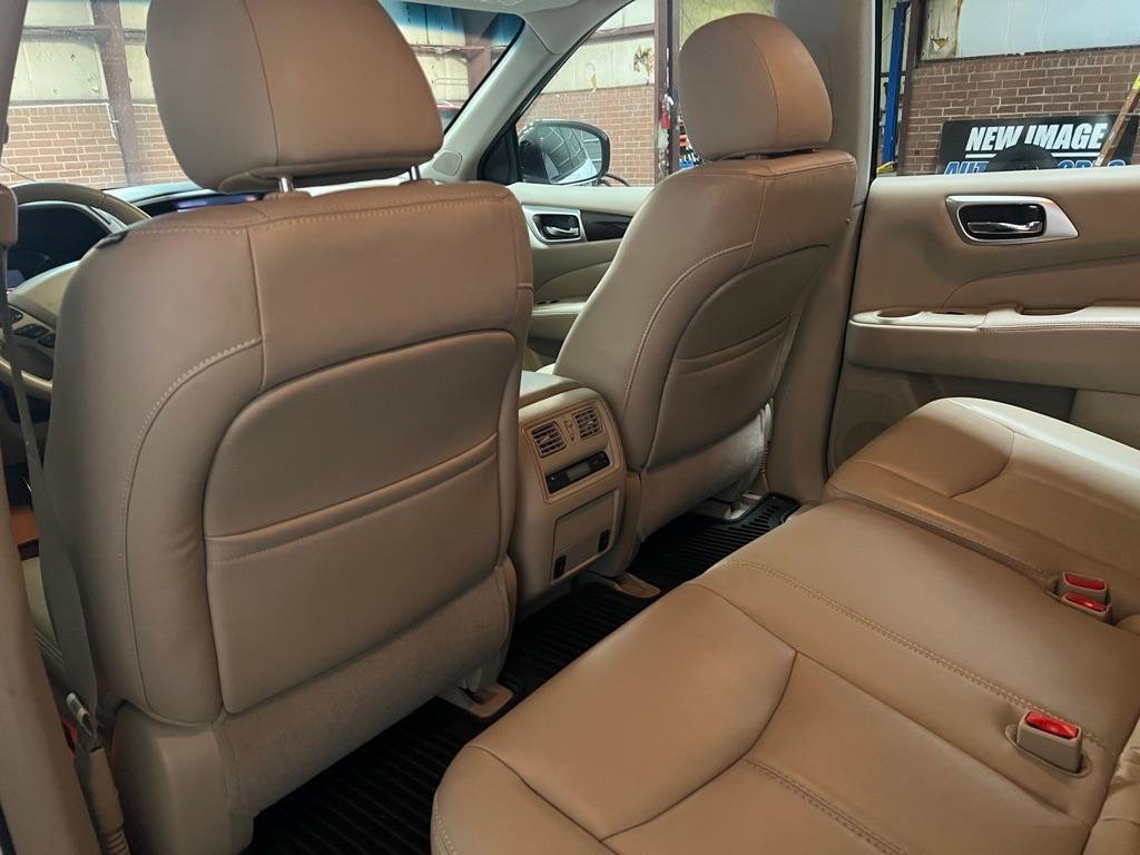 Used 2014 Nissan Pathfinder SL w/ SL Tech Package AWD/4WD image 20