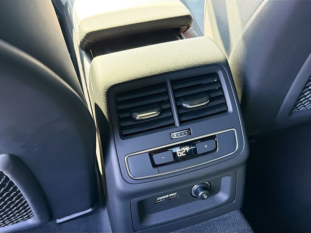 Used 2023 Audi S4 Premium Plus w/ Premium Plus Package image 26