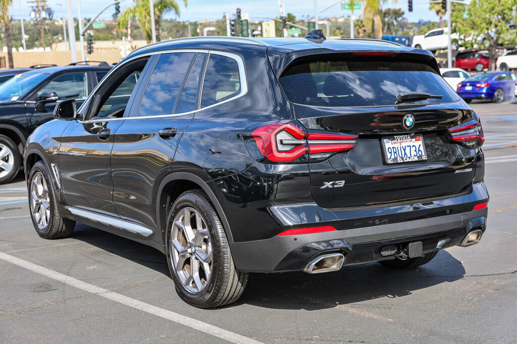 Used 2022 BMW X3 xDrive30i w/ Premium Package 2 image 24