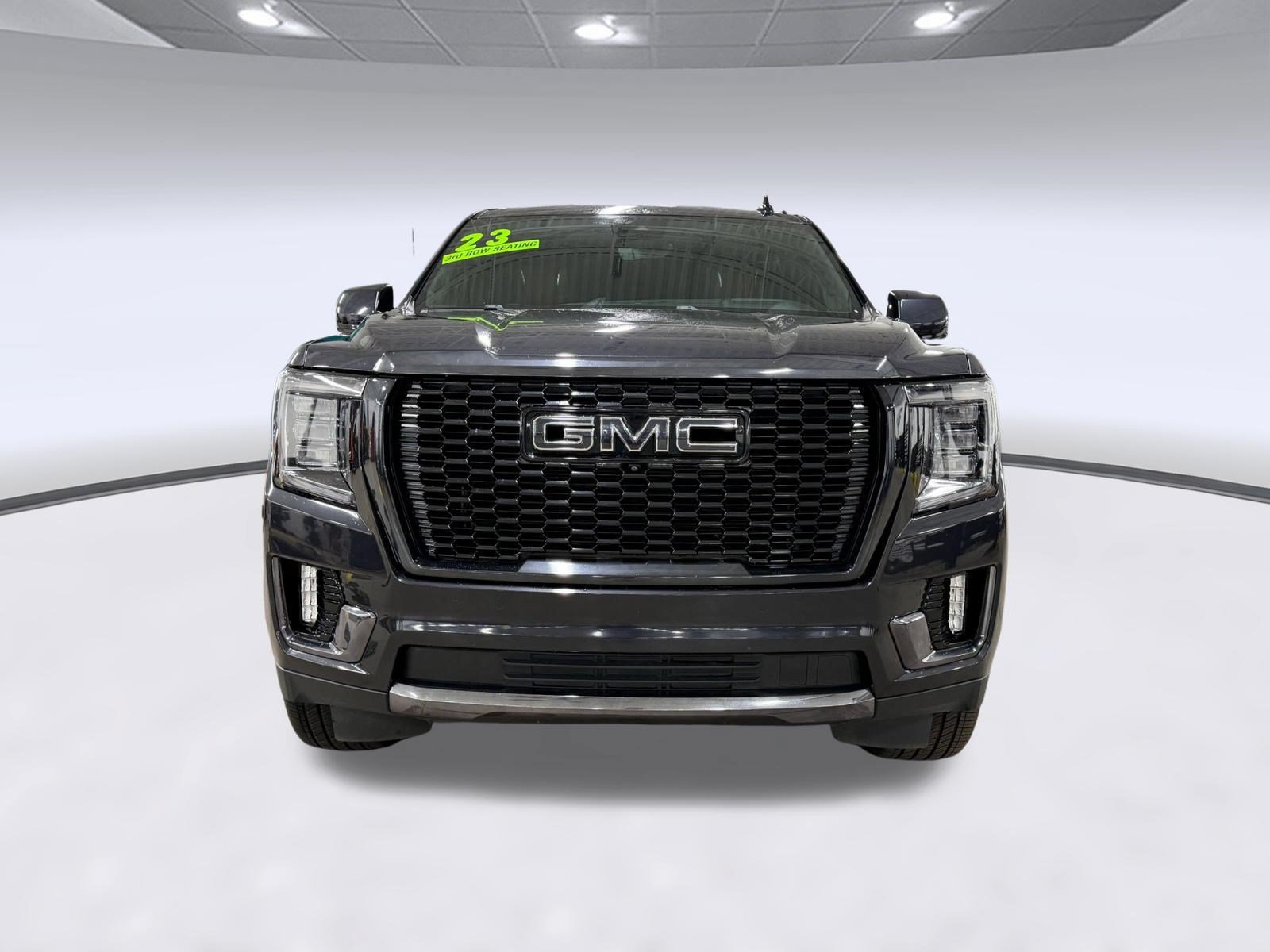 Used 2023 GMC Yukon XL Denali Ultimate AWD/4WD image 6
