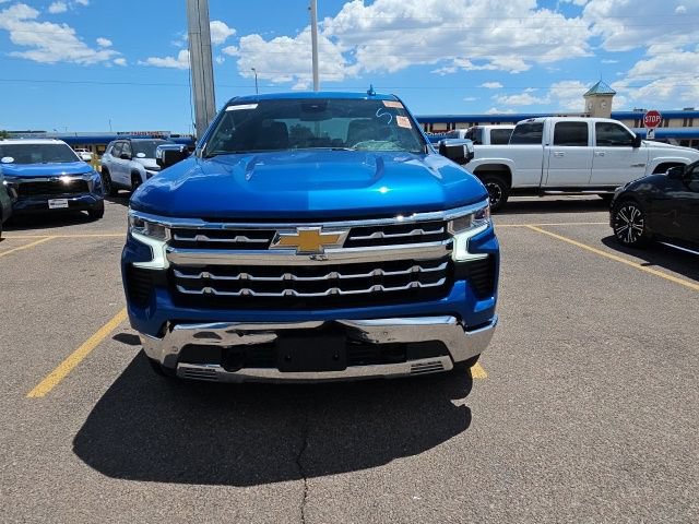 Used 2022 Chevrolet Silverado 1500 LTZ AWD/4WD image 11