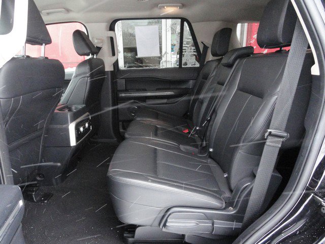 Used 2024 Ford Expedition XLT image 11