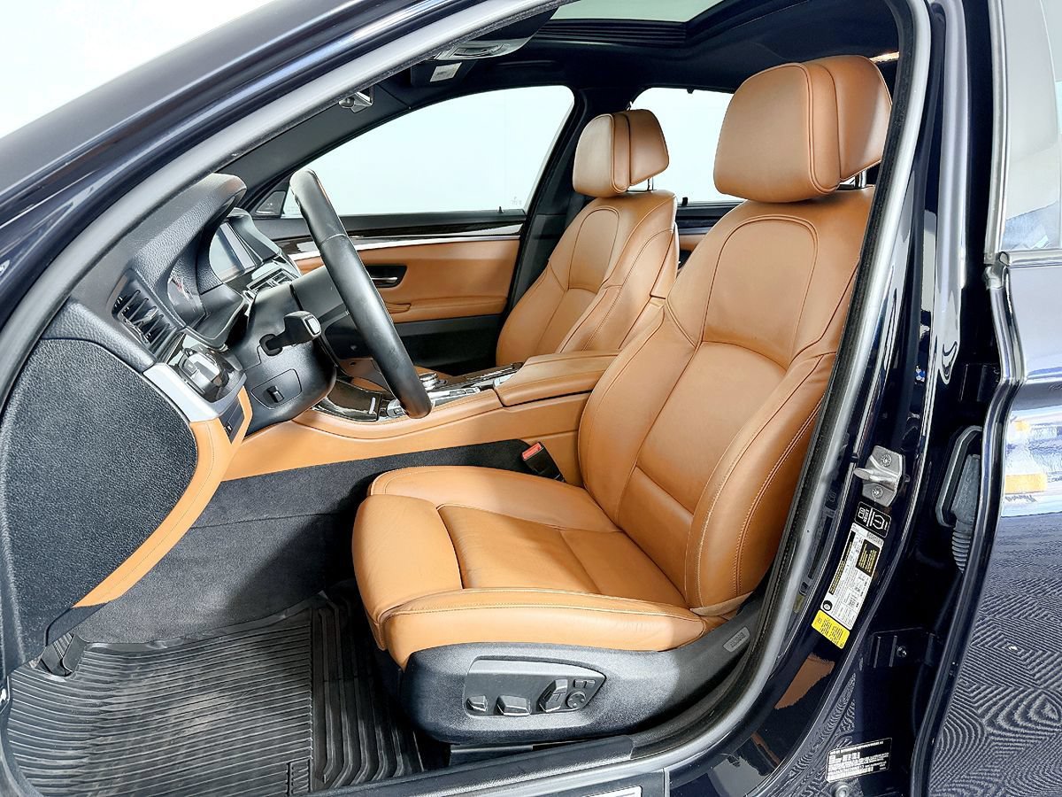 Used 2014 BMW 535d Sedan RWD image 32