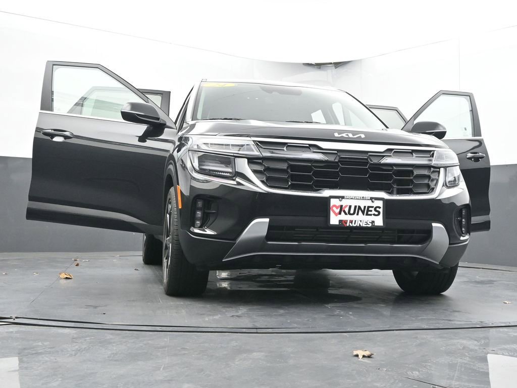 Used 2024 Kia Seltos SX image 71