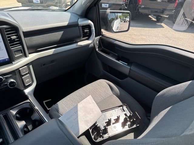 Used 2022 Ford F150 XLT w/ Equipment Group 302A High AWD/4WD image 18