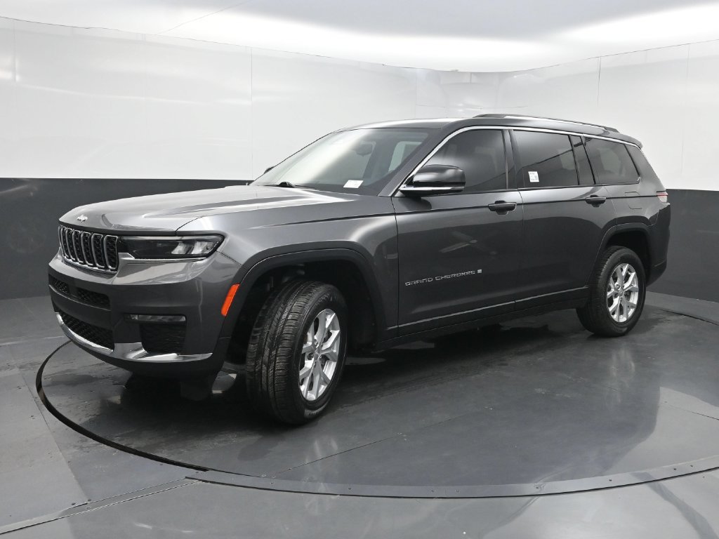 Used 2023 Jeep Grand Cherokee L Limited RWD image 25