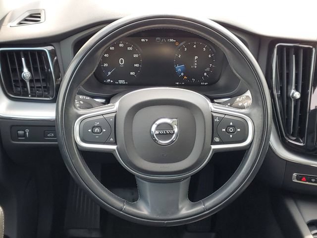 Used 2018 Volvo XC60 T6 Momentum w/ Convenience Package AWD/4WD image 37
