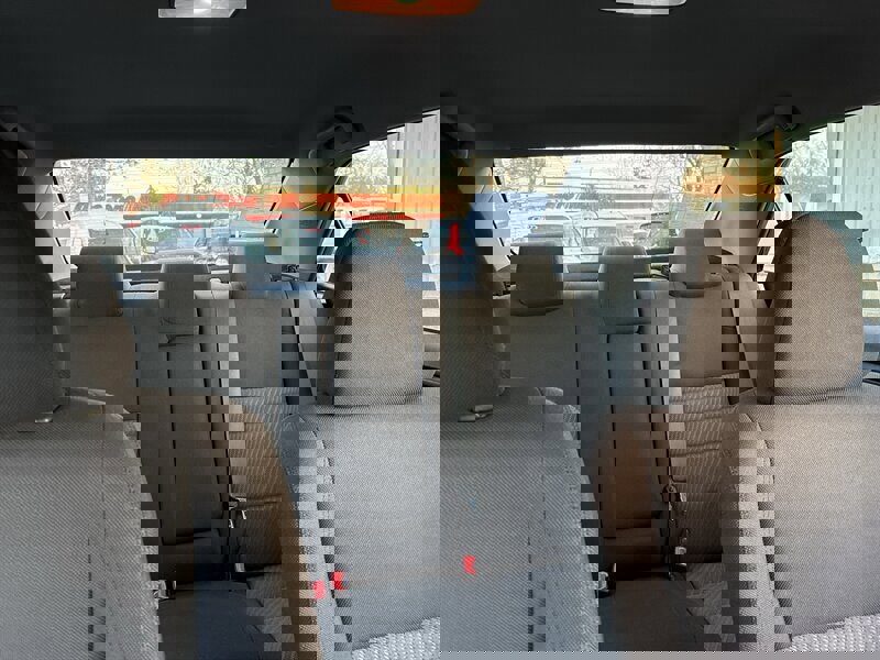 Used 2016 Toyota Camry LE image 24