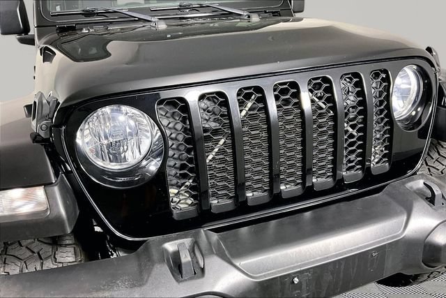 Used 2021 Jeep Gladiator Sport AWD/4WD image 30