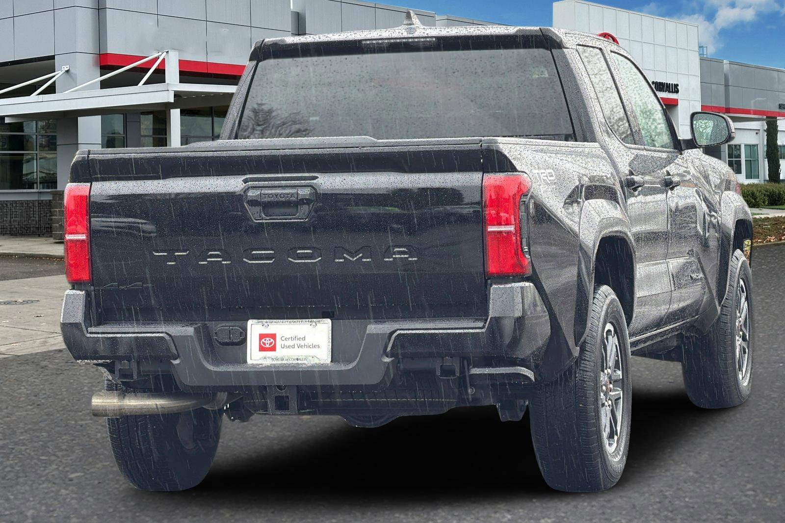 Certified 2025 Toyota Tacoma TRD Sport image 4
