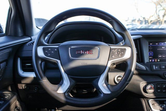 Used 2023 GMC Terrain SLE w/ Driver Convenience Package image 23