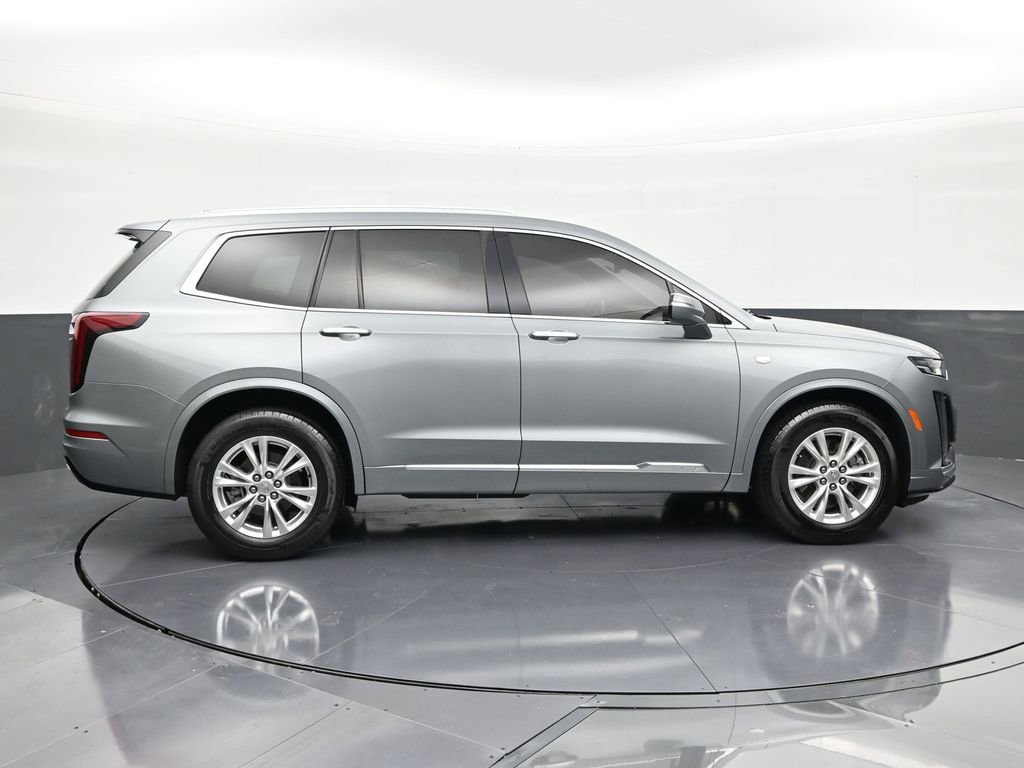 Certified 2023 Cadillac XT6 Luxury FWD image 6