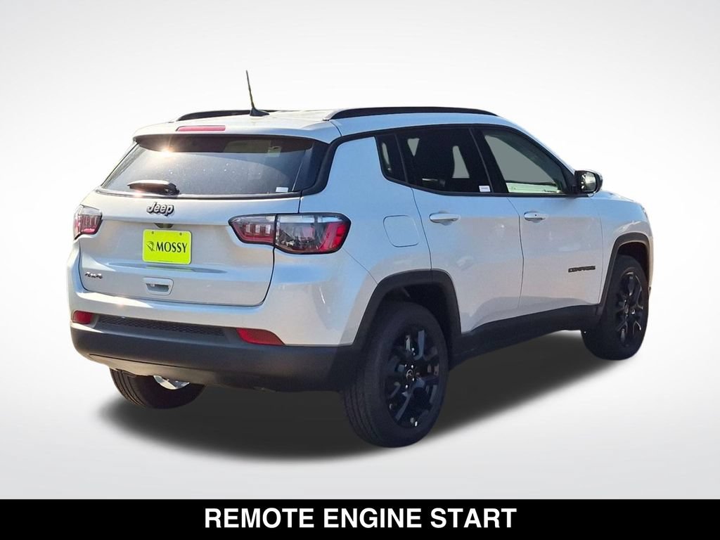 New 2026 Jeep Compass Latitude AWD/4WD image 9
