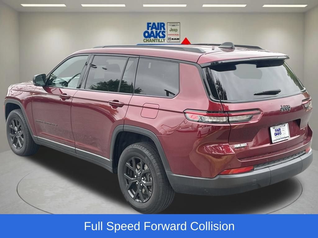 Used 2025 Jeep Grand Cherokee L Altitude AWD/4WD image 9
