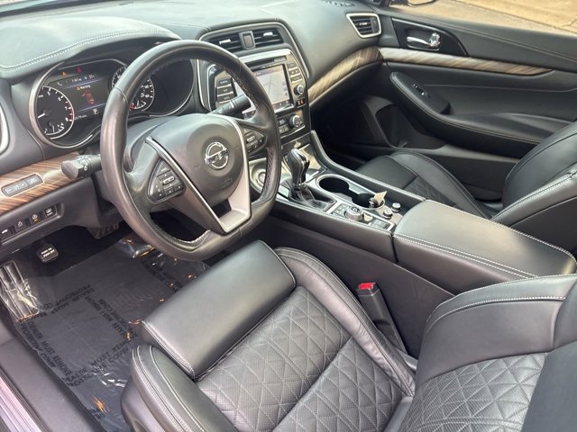 Used 2017 Nissan Maxima Platinum image 16