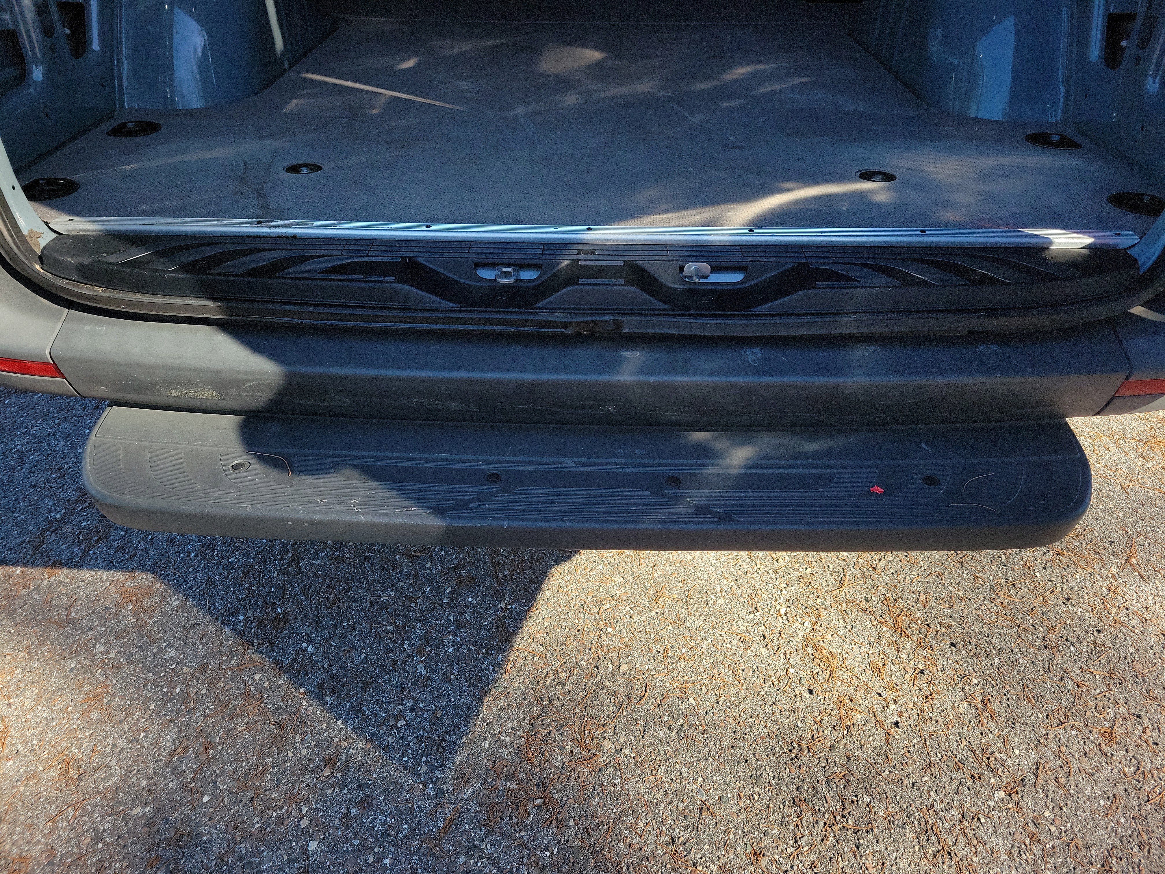 Used 2024 Mercedes-Benz Sprinter 2500 image 7