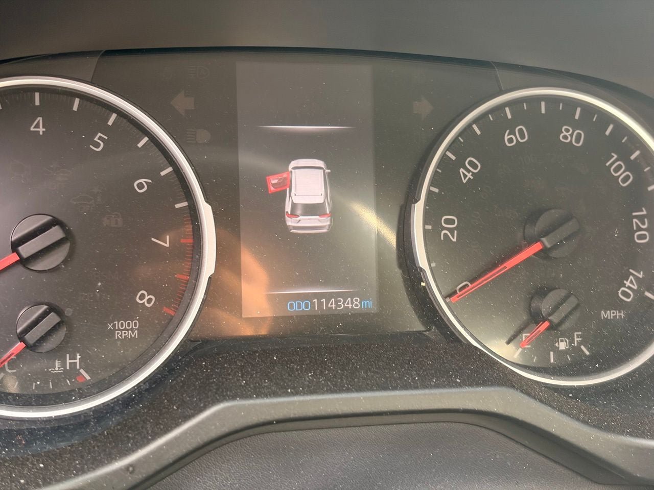 Used 2019 Toyota RAV4 XLE AWD/4WD image 9