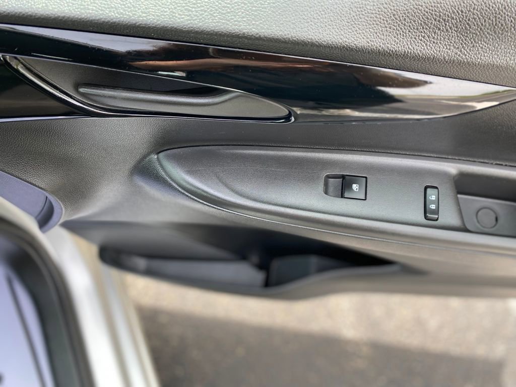 Used 2021 Chevrolet Spark LT FWD image 10