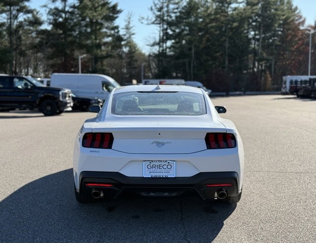 New 2026 Ford Mustang Coupe image 5