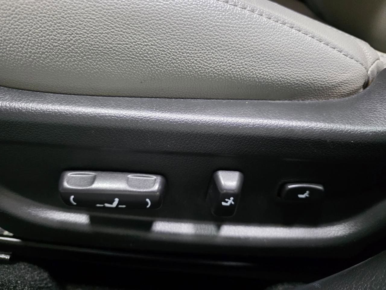 Used 2015 Kia Optima EX w/ EX Premium Package image 17