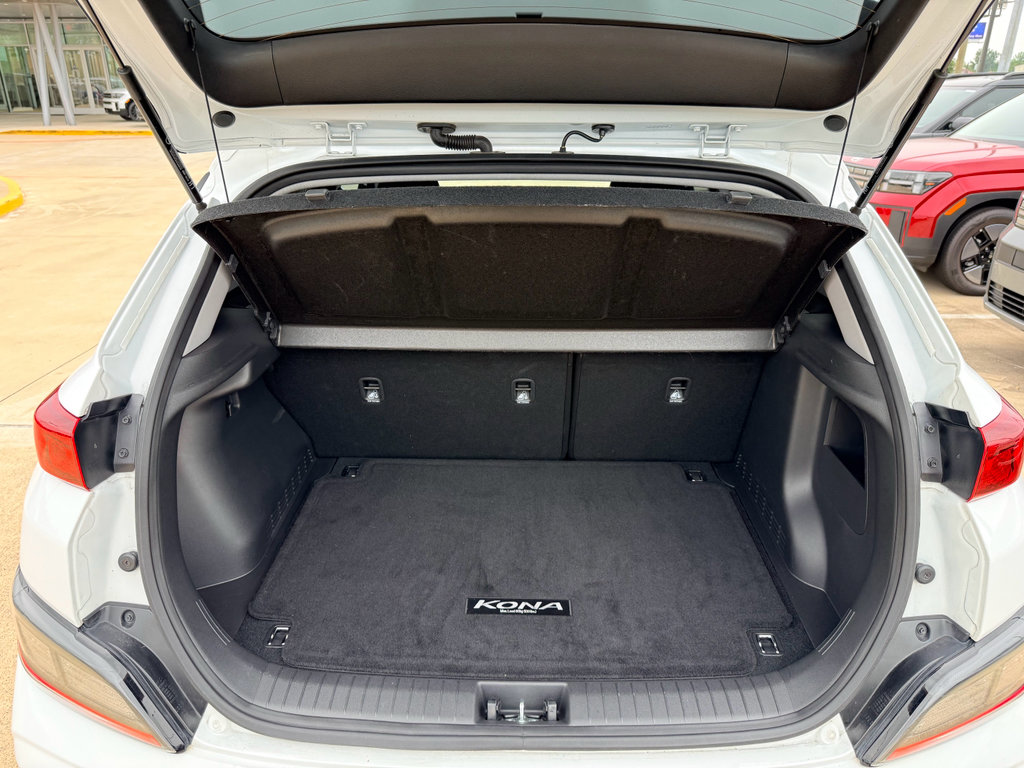 Used 2023 Hyundai Kona SE FWD image 25