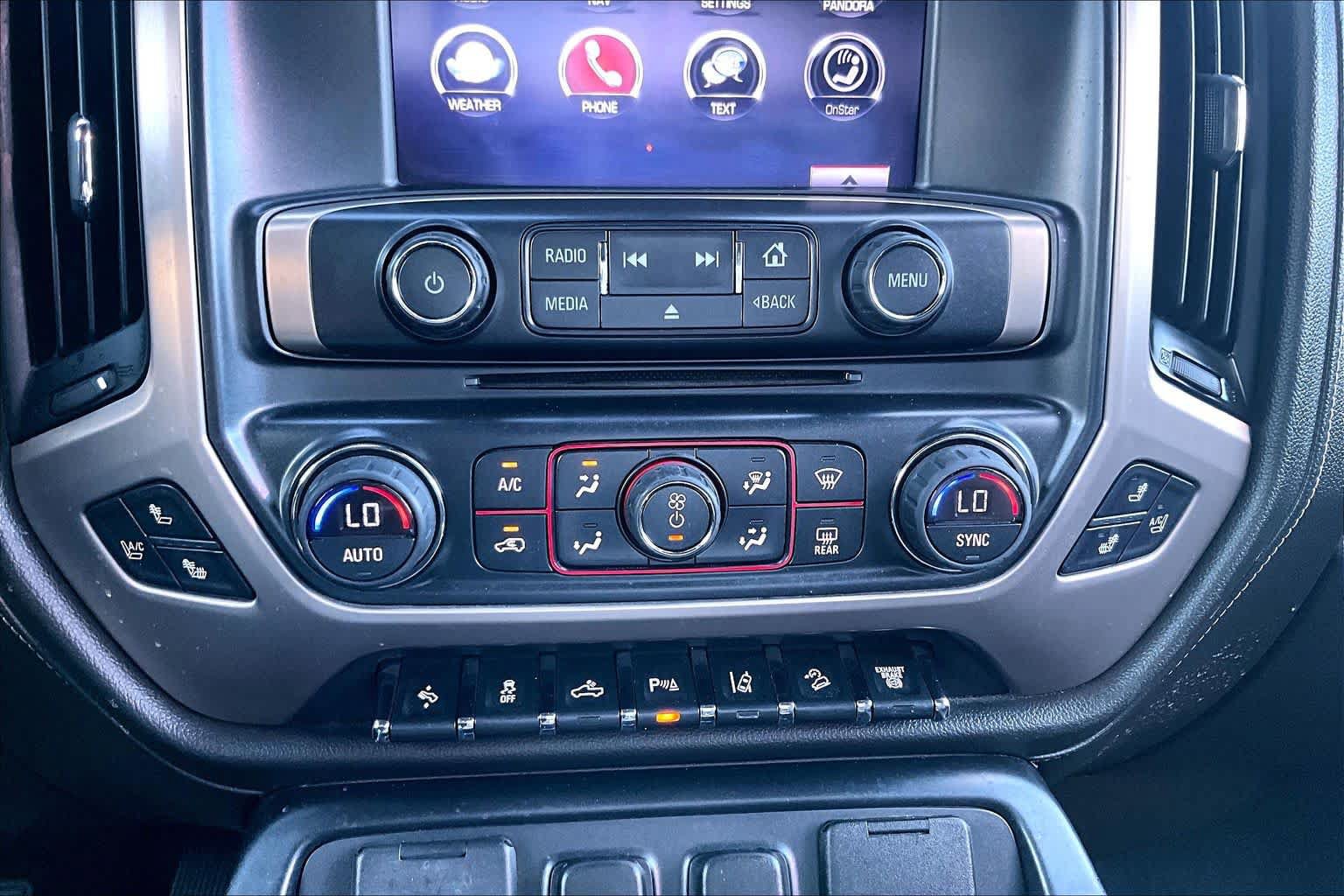 Used 2015 GMC Sierra 2500 Denali w/ Duramax Plus Package AWD/4WD image 33