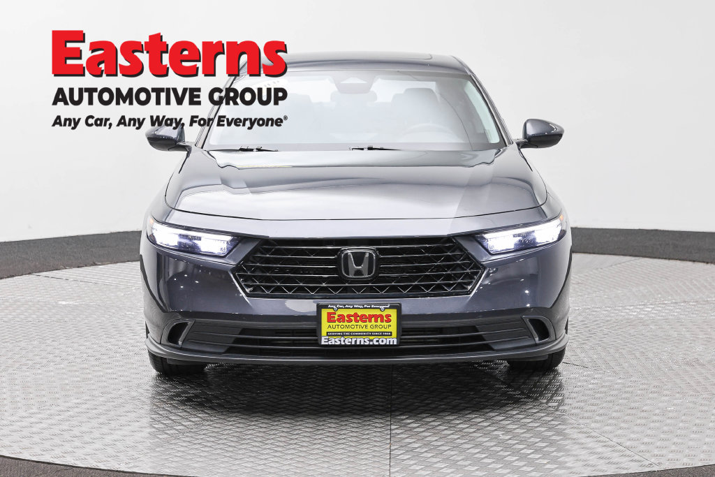 Used 2023 Honda Accord EX image 4