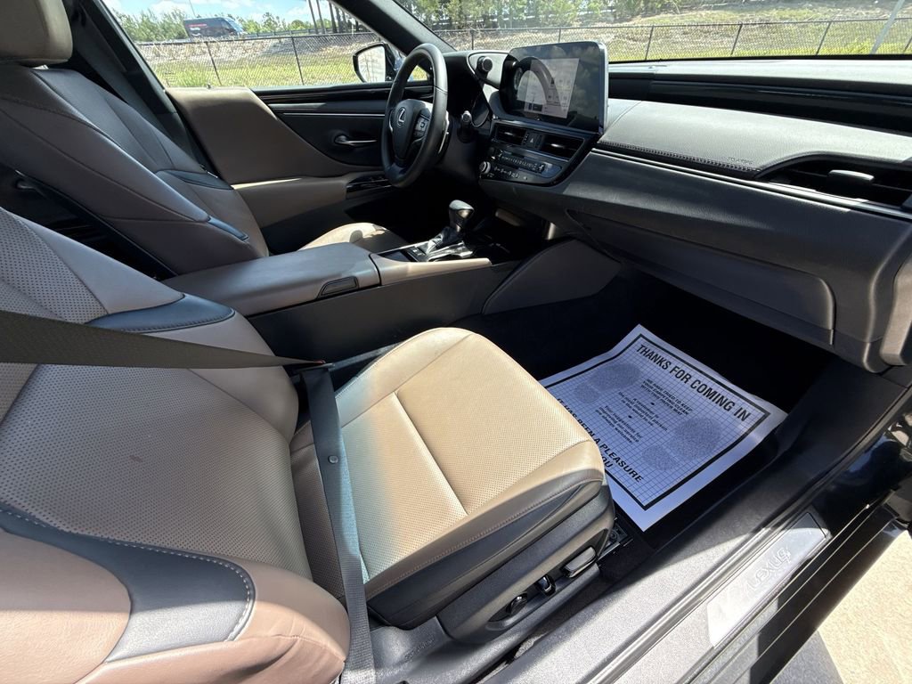 Used 2023 Lexus ES 350 w/ Accessory Package (Z2) FWD image 15