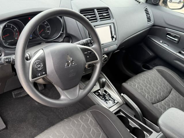 Used 2025 Mitsubishi Outlander Sport ES AWD/4WD image 10