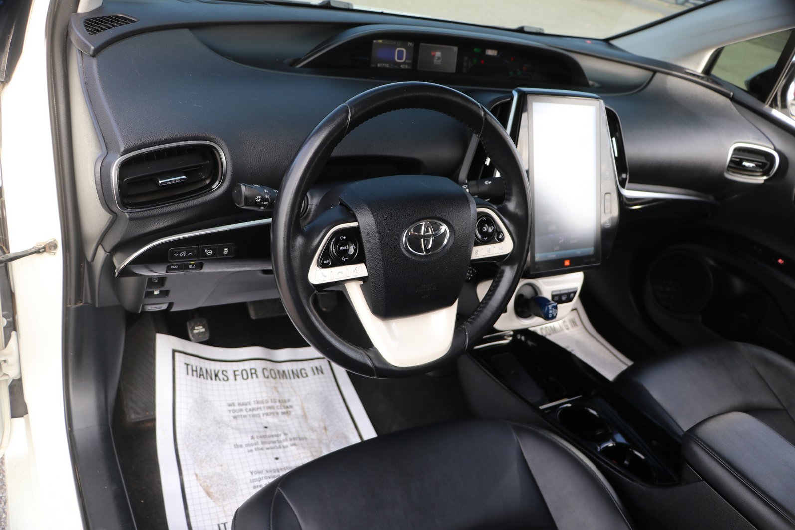 Used 2017 Toyota Prius Prime FWD image 15
