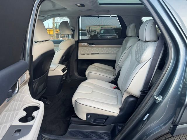 Used 2021 Hyundai Palisade Calligraphy w/ Cargo Package image 14