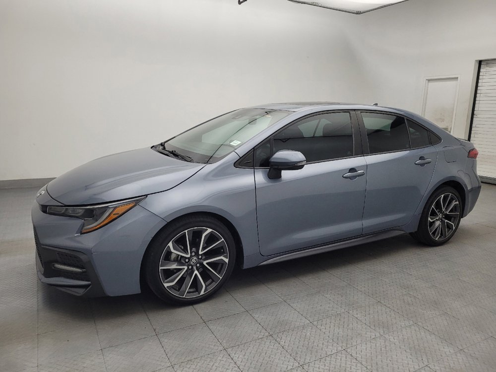 Used 2020 Toyota Corolla XSE FWD image 2