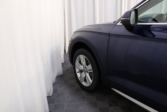 Used 2019 Audi Q5 2.0T Premium Plus w/ Premium Plus Package image 29