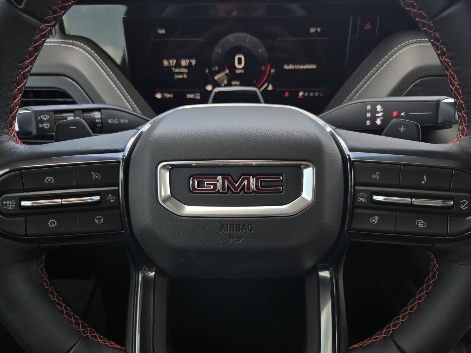 New 2026 GMC Yukon AT4 Ultimate AWD/4WD image 14