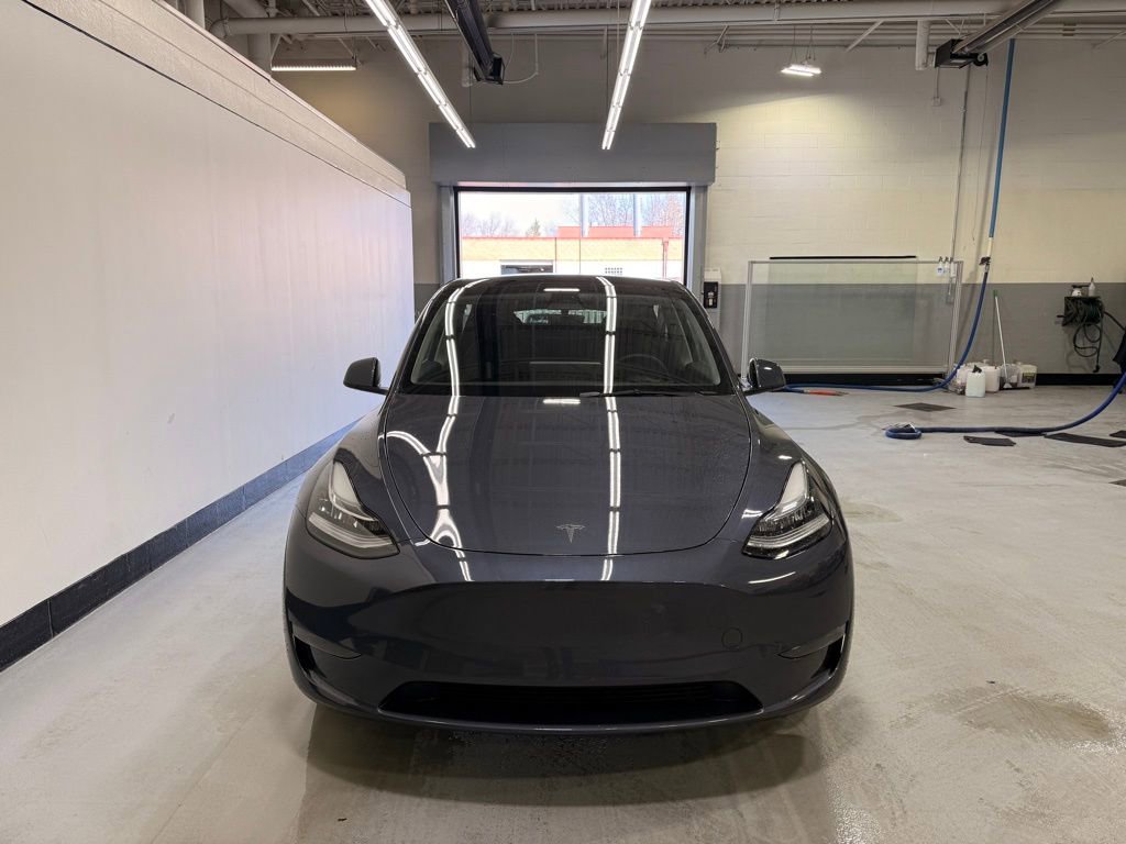 Used 2023 Tesla Model Y Long Range image 8