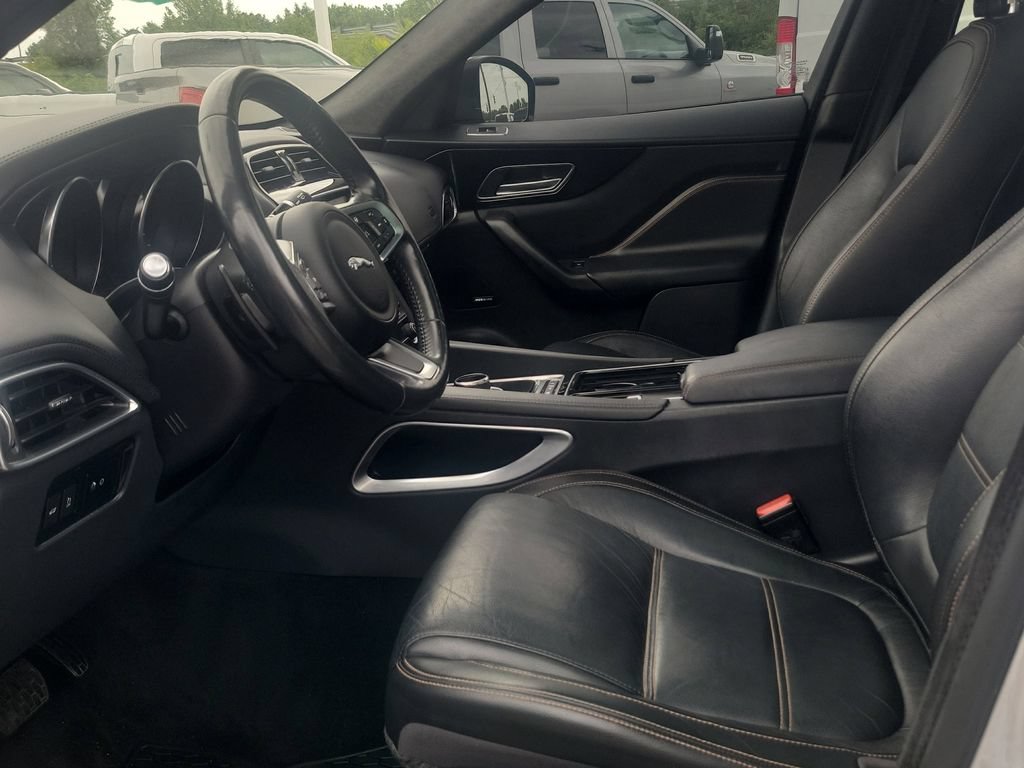 Used 2020 Jaguar F-PACE Prestige AWD/4WD image 13