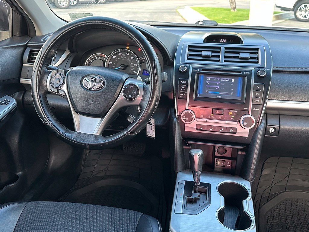 Used 2012 Toyota Camry SE FWD image 21