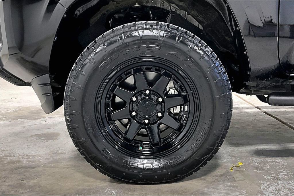 Used 2023 Toyota Tacoma SR image 11