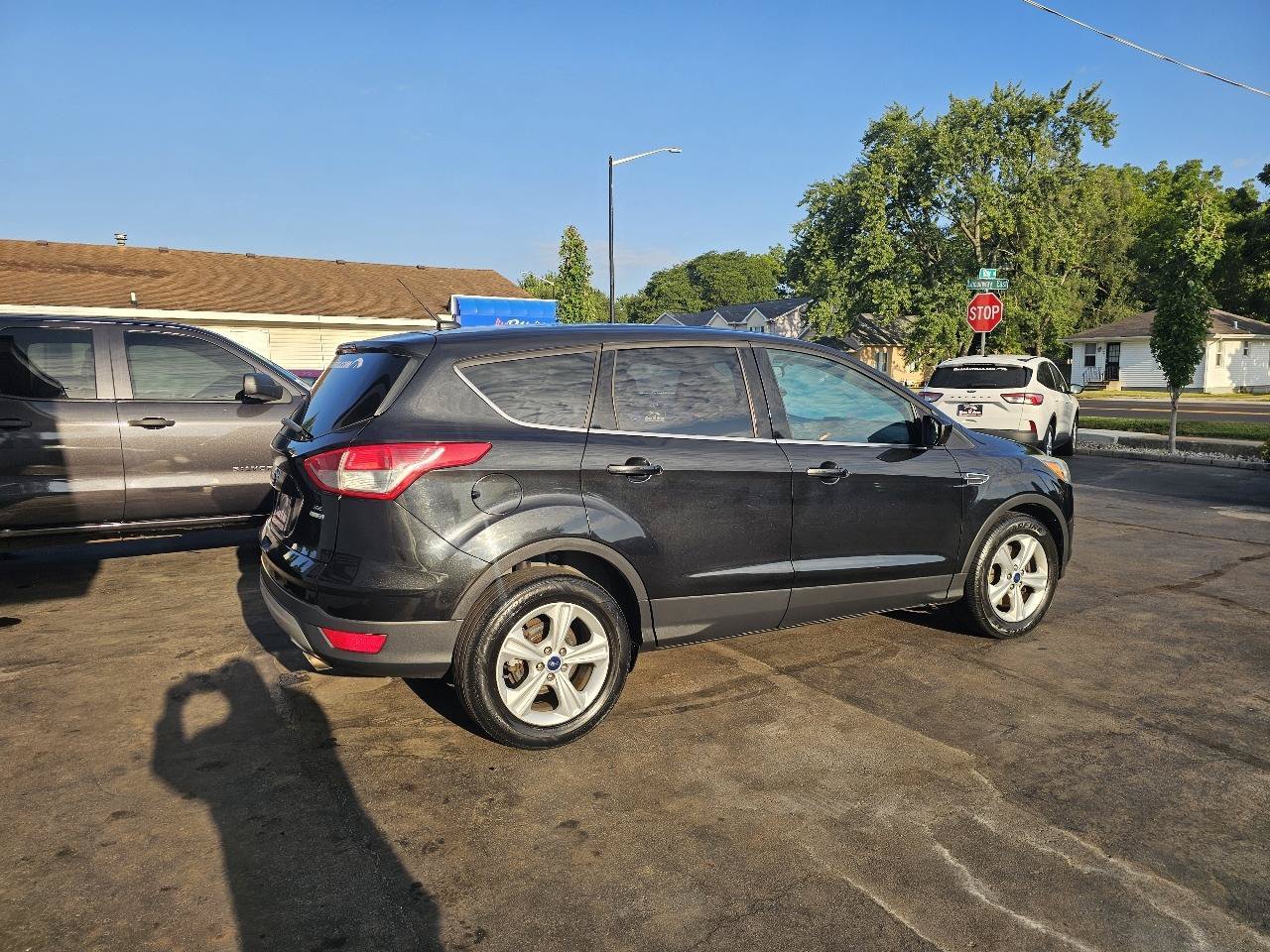 Used 2015 Ford Escape SE AWD/4WD image 12