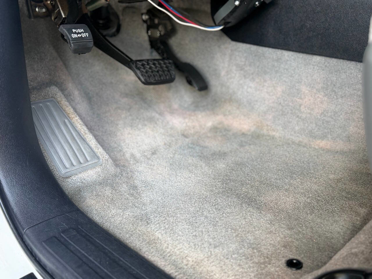 Used 2008 Toyota Sequoia SR5 image 7