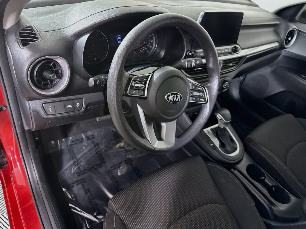 Used 2021 Kia Forte LXS FWD image 15