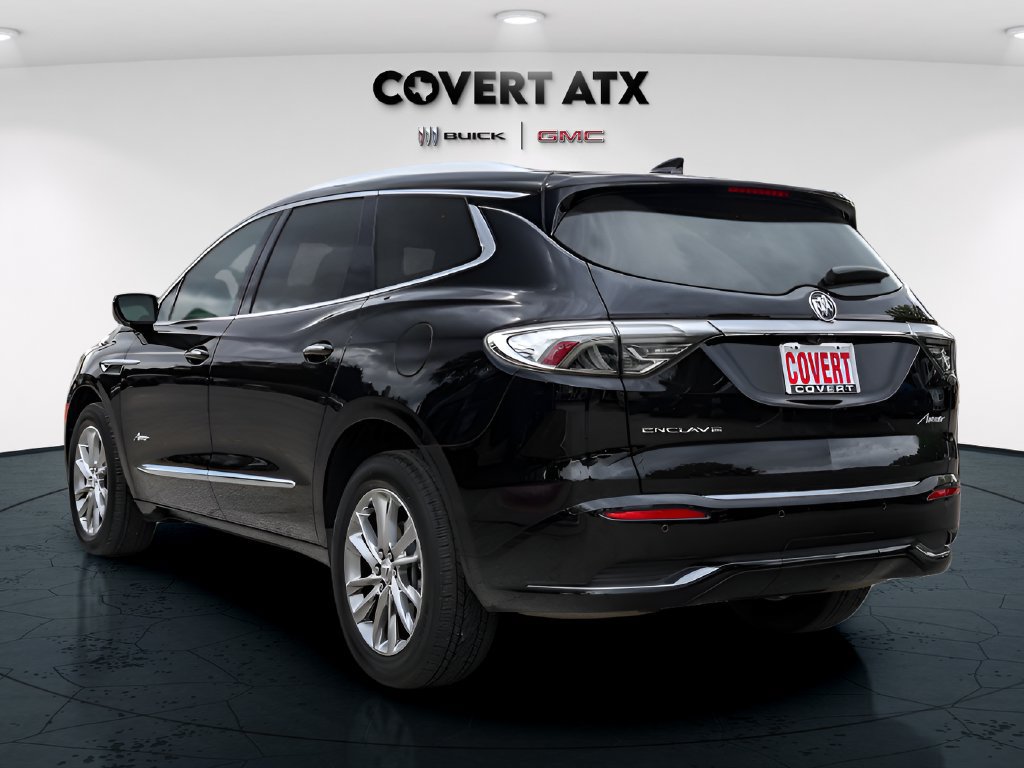 Used 2023 Buick Enclave Avenir w/ Avenir Technology Package FWD image 5