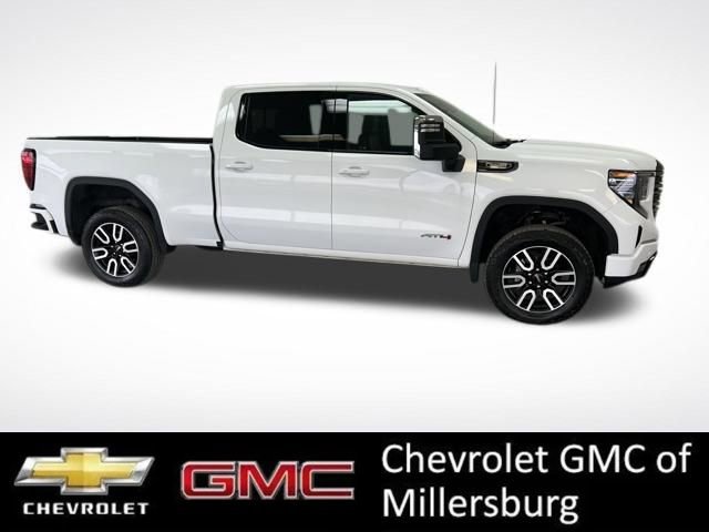 Used 2024 GMC Sierra 1500 AT4 w/ AT4 Premium Package AWD/4WD image 2